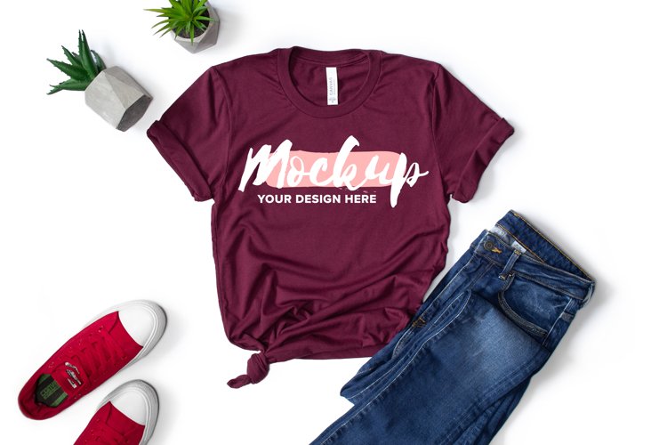 Hình tshirt flatlay