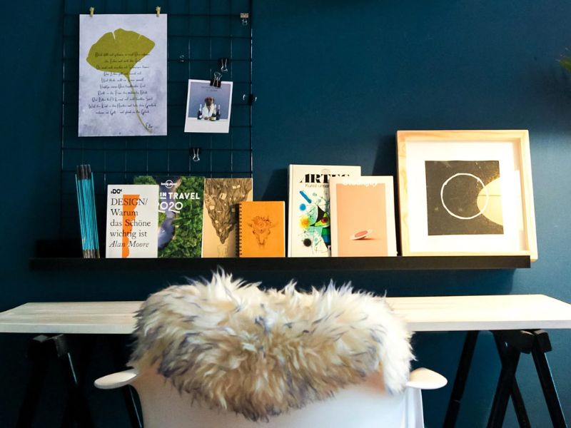 Home-office-equipment-on-shopify