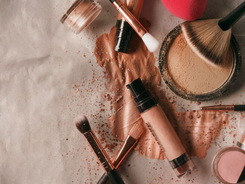 Makeup-on-shopify