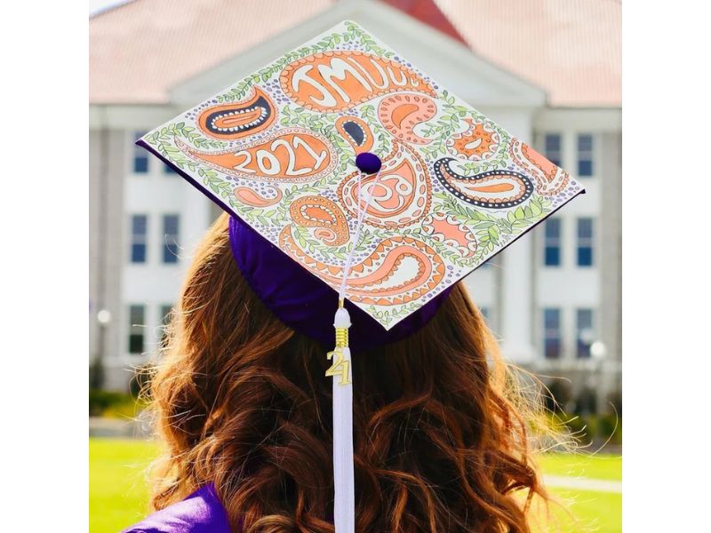 graduation-cap-for-art