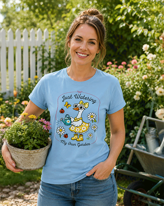 Women's-T-shirt-Gildan-5000L-(Made-In-US)