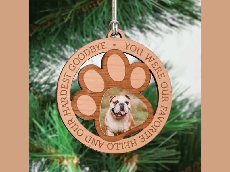 Pet niche ornaments
